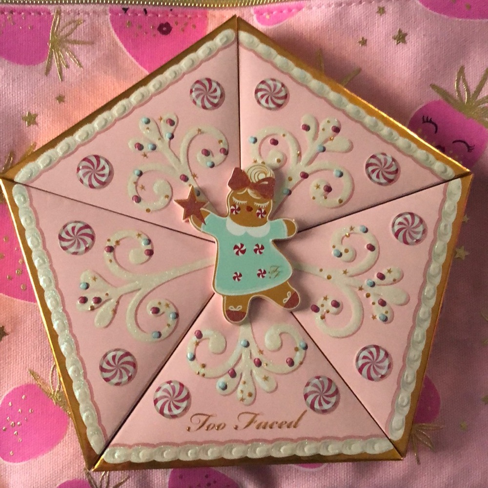 Too Faced Christmas Star Palette